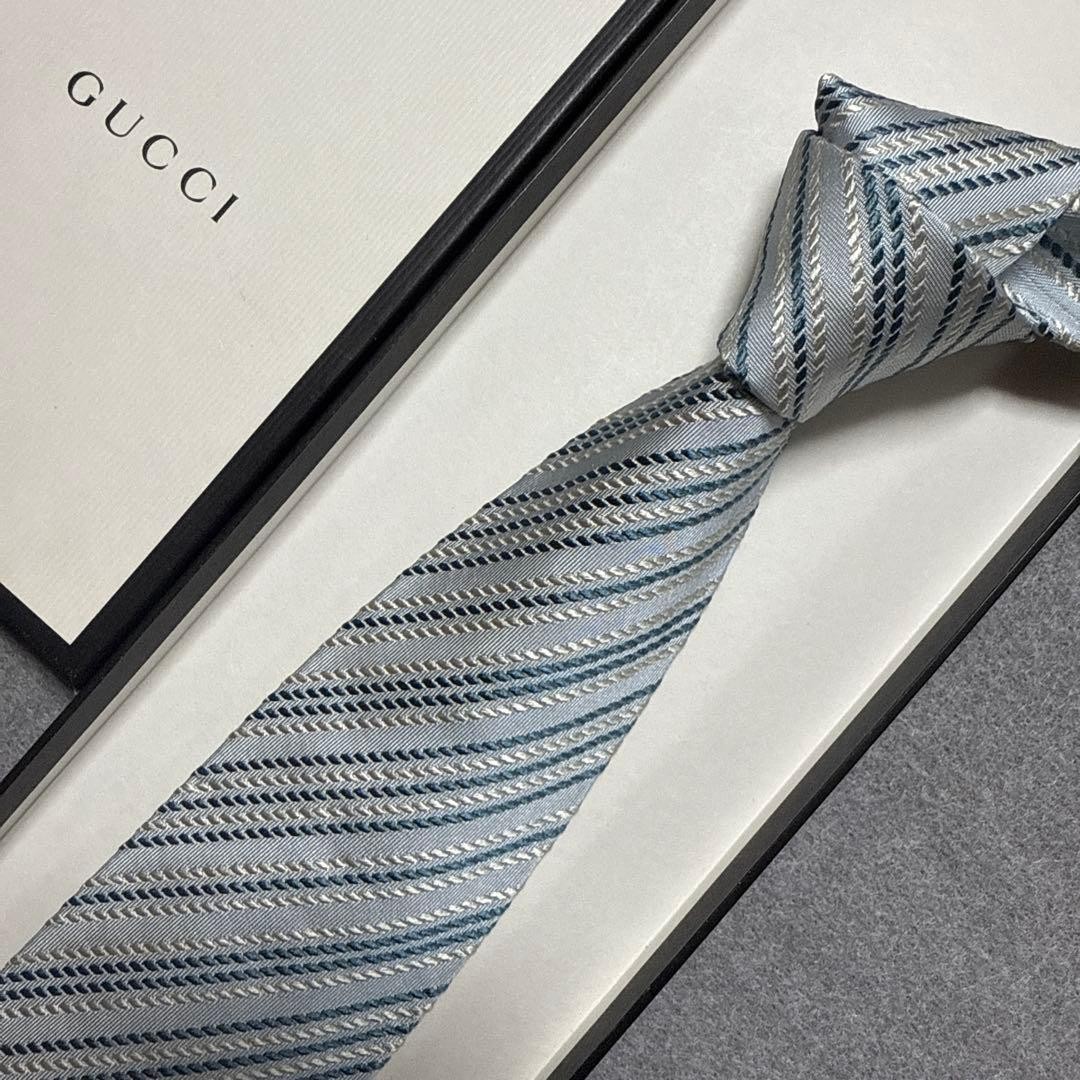 Gucci Necktie Tie 100% Silk Multicolor Stripes Pattern 3.2 inches From Japan thumbnail 7