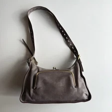 HOBO Original Harloh Kisslock Taupe Crinkle Leather Adjustable Strap Hobo Bag