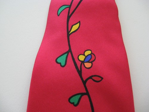 Niki de Saint Phalle 100% Silk Tie Handmade In France NEVER WORN - Picture 4 of 9