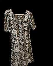 Vintage Hawaiian Mumu House Dress With Pocket. Size L