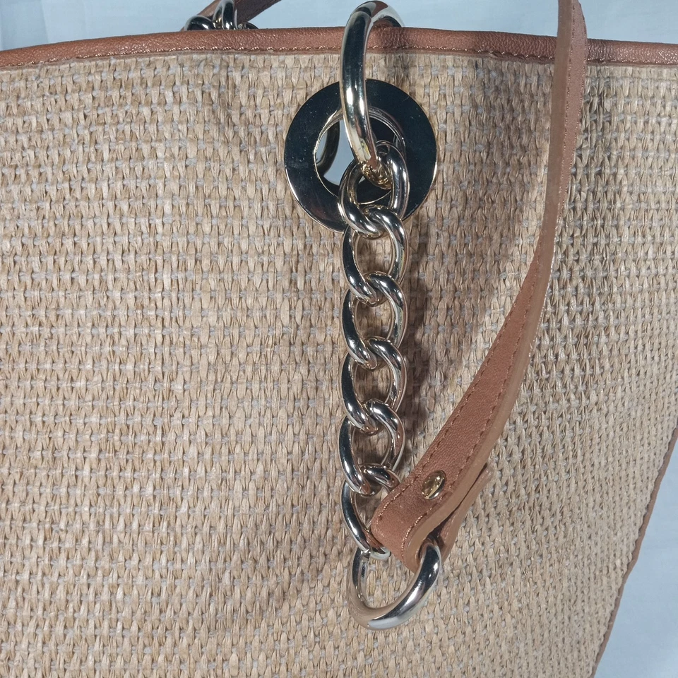 DKNY Straw Satchel Purse Signature Logo - Gold Chain Accents - Woven Fiber - Image 3 of 4