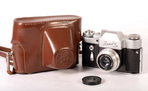 vintage Iloca Quick-A camera, 35 mm film, 1952, made in Germany