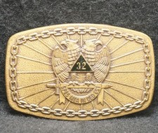 XB17139 NOS VINTAGE 1981  32nd DEGREE MASON  MASONIC MOTTO MENS BELT BUCKLE