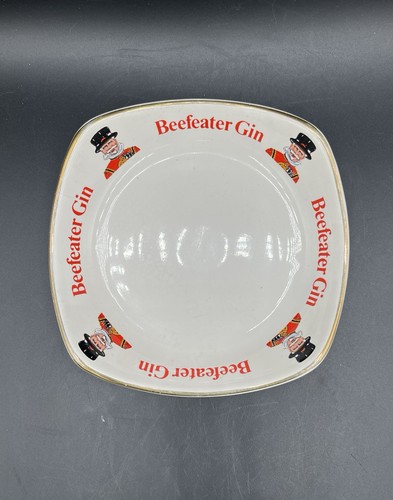 Vintage Wade Regicor Beefeater Gin Advertising Ashtray England 5’