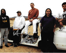 * MILITARIE GUN * signed 8x10 photo * GOD SAVE THE GUN * IAN SHELTON * COA *