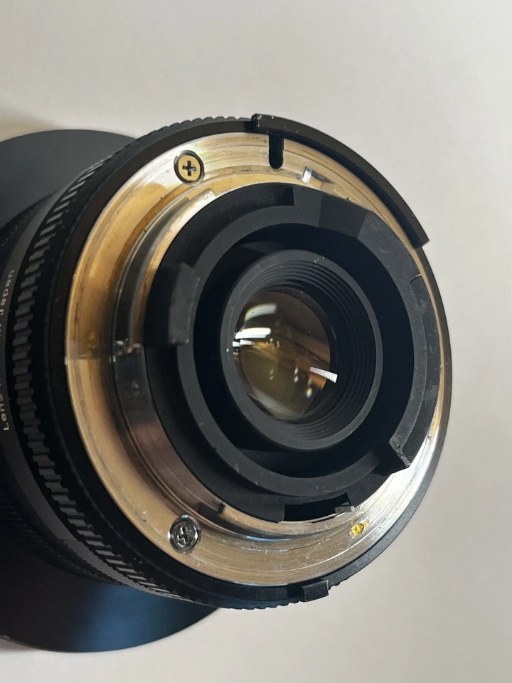 Lente para Nikon ZEISS Distagon T 18 mm f/3,5 ZF MF Foto 3 de 4