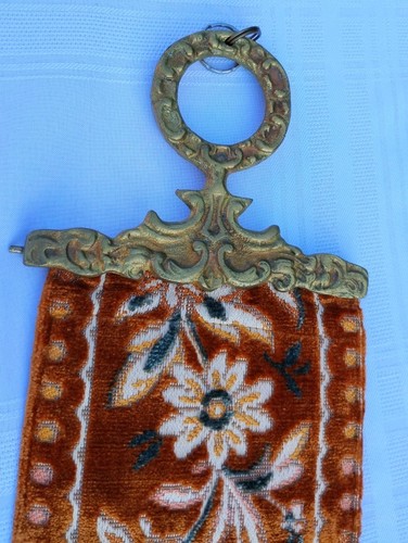 Vintage Double Brass Ornate Floral Bell Pull Wall Hanging VELVET Tapestry MCM - Picture 13 of 17