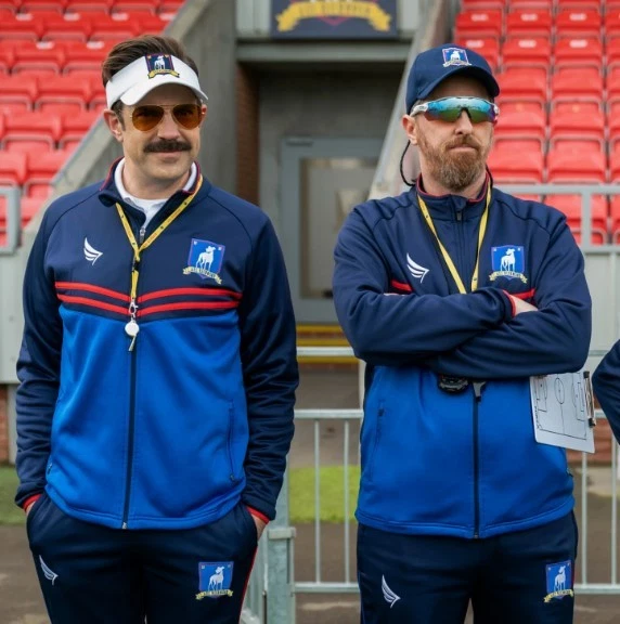 Juego Ted Lasso - Entrenador de fútbol/fútbol - 4 piezas - Disfraz - Hombre - 3 tallas Foto 2 de 3