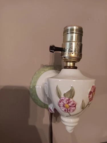 Vintage  Ceramic Wall Sconce 1940s Electric Shawnee Pottery Decor Tested