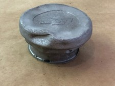Original Antique Chevrolet Automobile Screw On Center Cap Grease Dust Cover (C)