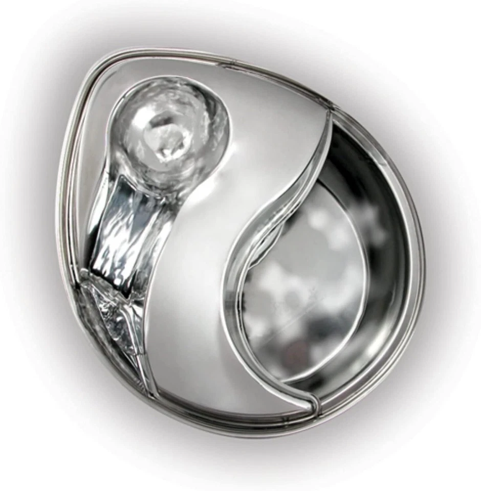 Fuente de acero inoxidable Pioneer Pet diseño de gota de lluvia Foto 4 de 4