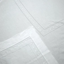 CLASSIC LINEN/COTTON WHITE SWISS DOTS 16 x 45" RUNNER