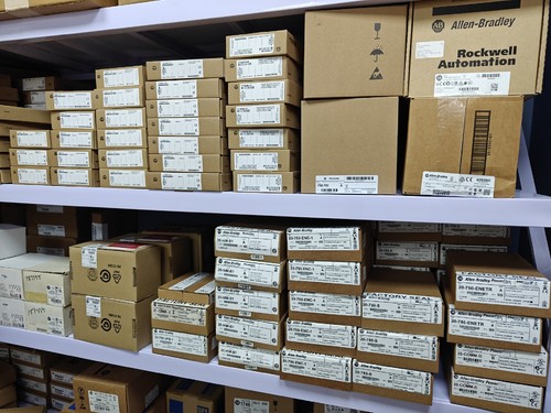 Módulo de comunicación Allen Bradley 2711P-RN1 envío gratuito - Imagen 2 de 7