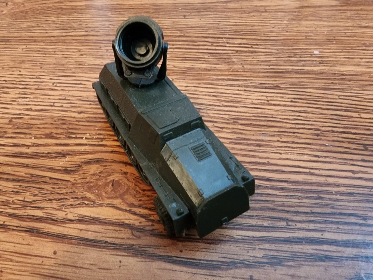 小物 Roco ROCO MINITANKS German WWII SWS Halftrack with Infrared Searchlight