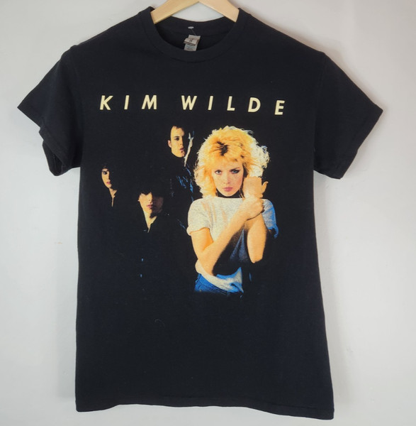 Kim Wilde Band Merch Gildan Heavy Cotton Black T-Shirt Black Size Small