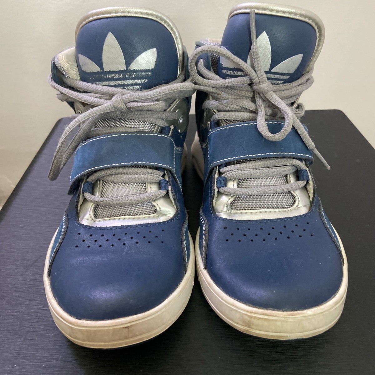 Adidas Originals Roundhouse Mid Sneaker Shoes Blue Size 5 