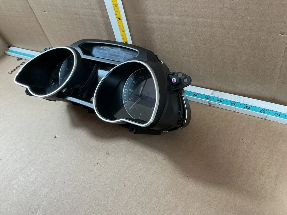2008-2012 Audi S5 Speedometer Instrument Gauge Cluster 8T0 920 981 OEM - Image 3 of 4