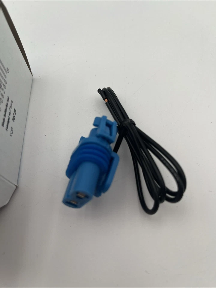 Conector de luz de haz bajo de faros CARQUEST PTA1004 Foto 3 de 4