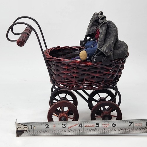 8 Zoll Kinderwagen Kinderwagen Buggy viktorianisch Vintage Korbgeflecht mit Jungen Bär Raggedy Anne - Bild 8 von 14