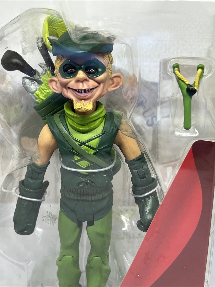 Mad Just-Us League of Stupid Super Heroes Alfred E Neuman como Linterna Verde, 2012 Foto 2 de 4