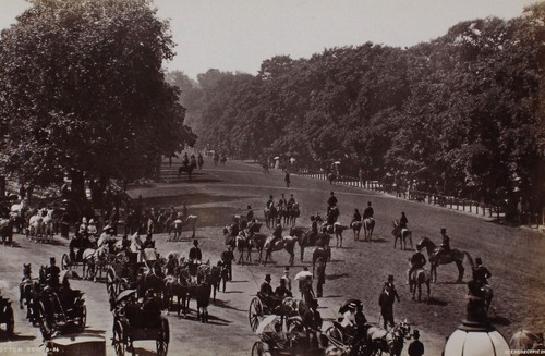 LONDON, Richmond and Windsor 1890s ALBUM of 20 original photographs - Picture 13 of 24