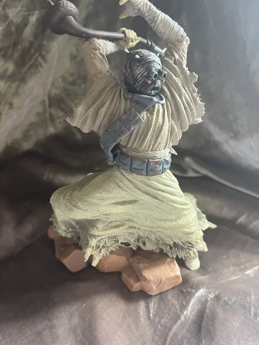 COLLECTABLE Star Wars Unleashed Tusken Raider Sandpeople Statue Figure Hasbro - Picture 5 of 24