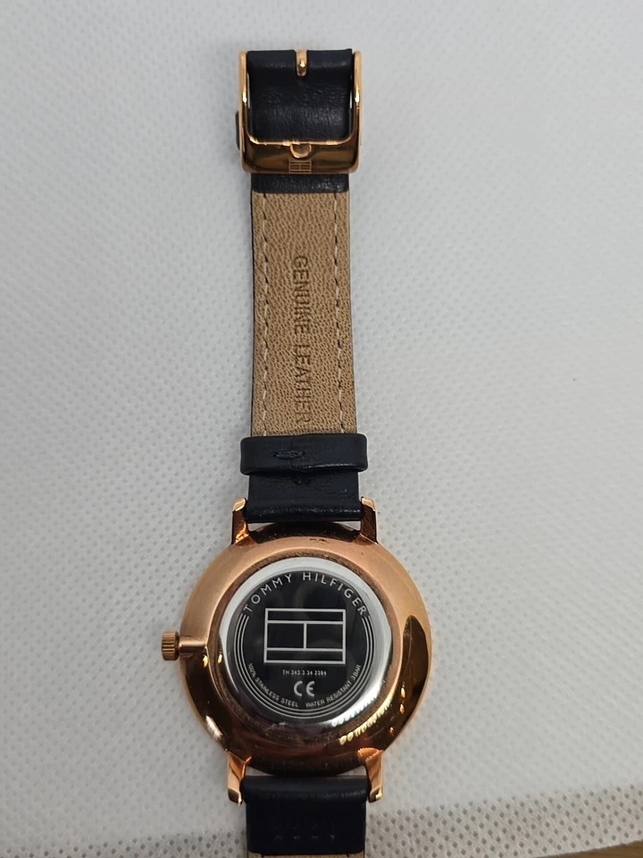 Tommy Hilfiger Wrist Watch for Women Navy Leather Band Rose Gold - Image 2 of 4