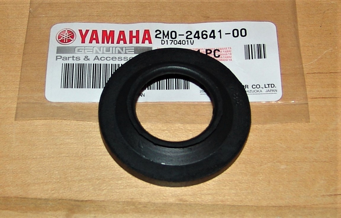 Yamaha OEM Fuel Tank Cap Gasket Seal 2M0-24641-00-00
