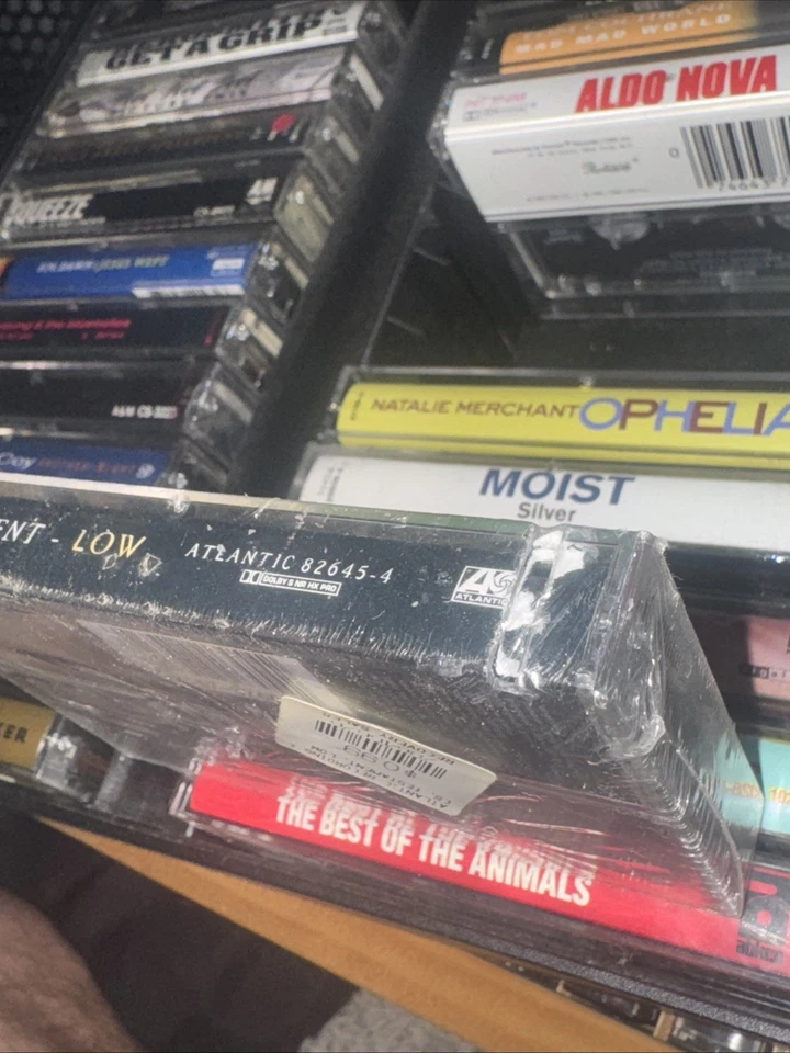 Low by Testament (Cassette, Oct-1994, Atlantic (Label)) - Image 3 of 3