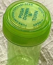 48 Piece Lot Green Plastic Medicine Bottle W/ Safety Cap New
