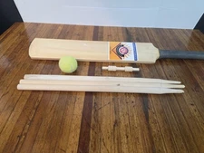 Hand Made Cricket Bat Ball & Pegs Sun International Wood With Grip Never Used 