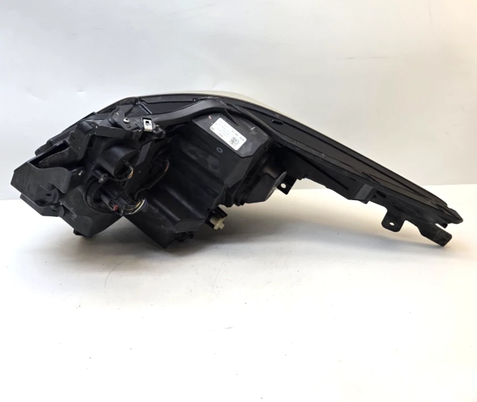 Cadillac ATS 2013-2019 Driver Left LH Halogen Headlight Lamp 23180169 OEM - Image 4 of 4