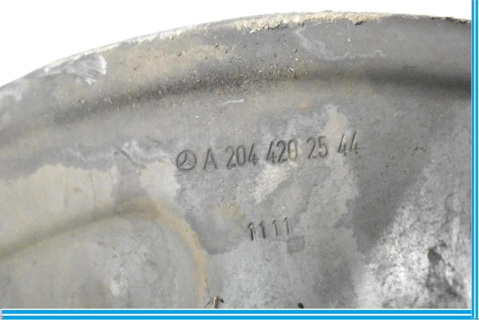 08-17 Mercedes W207 E350 Coupe Front Left Driver Spindle Knuckle Hub OEM - Image 3 of 4