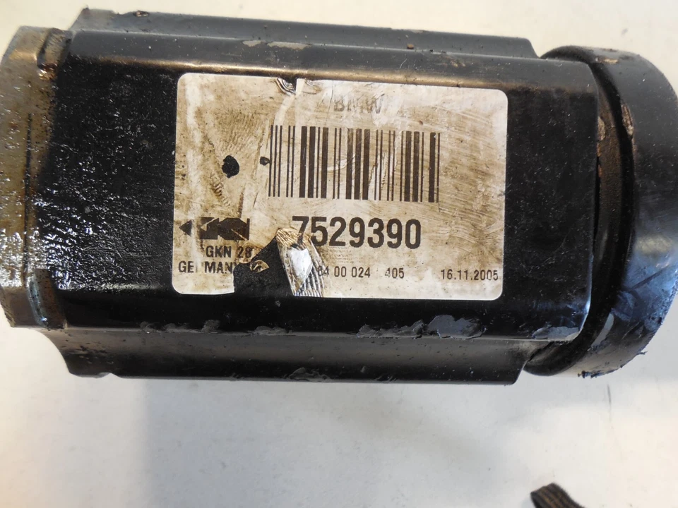 06-11 BMW E60 530xi 330xi E90 3.0L AWD eje delantero derecho medio 7529390 Foto 2 de 4