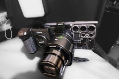SONY DSC-QX30 Digital Camera Cyber-Shot Smartphone Lens 30x
