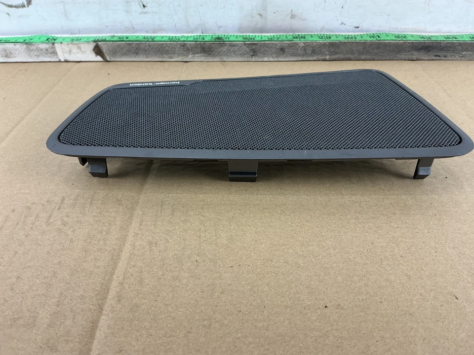 BMW 740i F01 2009-2015 cubierta trasera izquierda altavoz rejilla/cubierta (Harman Kardon) fabricante de equipos originales Foto 4 de 4
