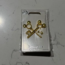 New Disney Parks Golden Mickey Icon Crossed Keys Disney Trading Pin