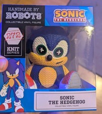 Handmade by Robots Sonic the Hedgehog Knit Series 272 Collectible Vinyl Figure