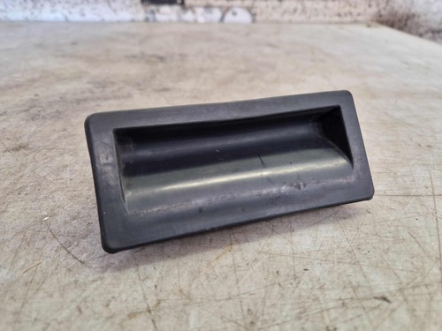 VW Passat 3C B7 Taster �ffner Heckklappe 5N0827566T  320933