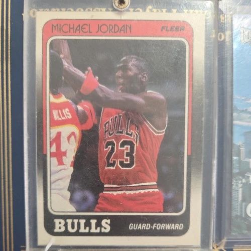 Mixed LOT of  Michael Jordan Cards / Basketball, Baseball, & Golf. (28) Total