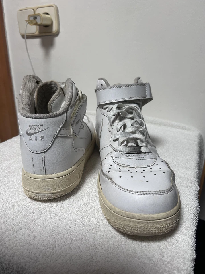 Nike Air Force 1 '07 Mid, foto 3 de 4