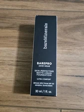 bareMinerals BAREPRO 24HR MATTE FOUNDATION SPF 20 light 26 cool