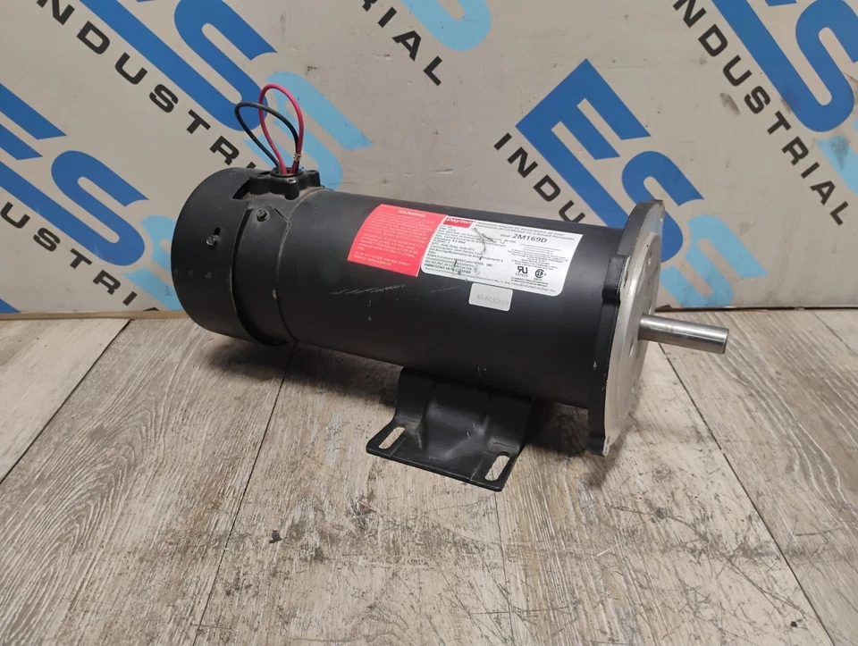 MOTOR DC IMÁN PERMANENTE DAYTON 2M169D 3/4HP 1725RPM Foto 2 de 4
