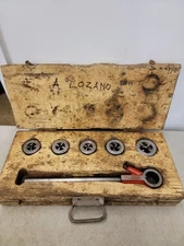TOLEDO 00 Pipe Threading Tool Set 3/4" 1/2" 3/8" 1/4" 1/8" with Wood case