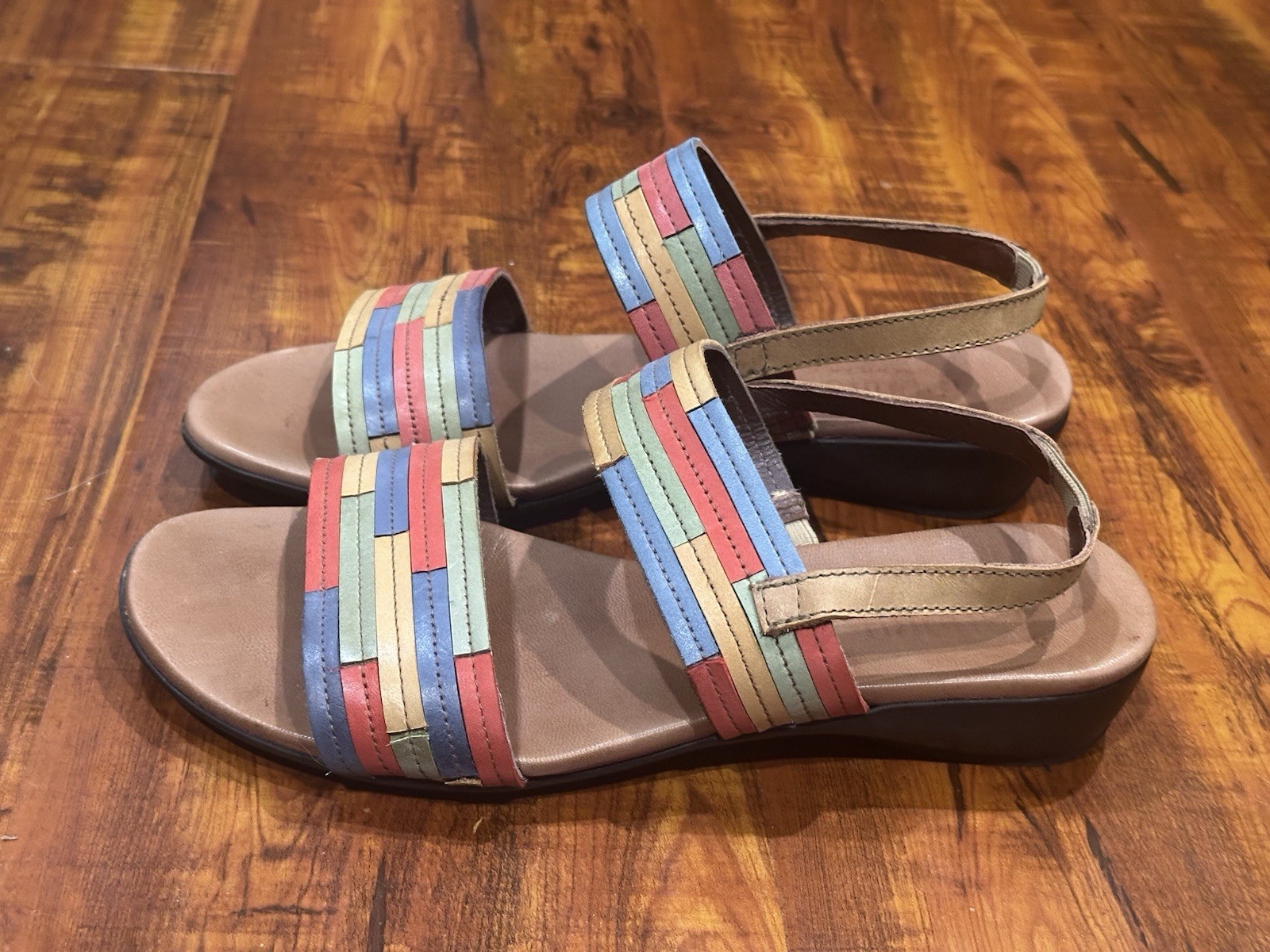 Munro Pisces Multicolor Patchwork Tan Slingback S… - image 4