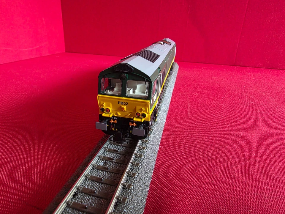 Heljan H0 10066302 Diesellok Class 66 "Ascendos Rail Leasing" P (149) - S047-149 - Bild 4 von 4