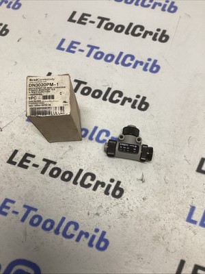 DeviceNet 5P Mini-change Power Monitor Tee 3-way Junction DN3020PM-1 K-067