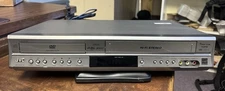 JVC HR-XVC15 DVD VCR VHS Combo Player Video Cassette Recorder WITH REMOTE