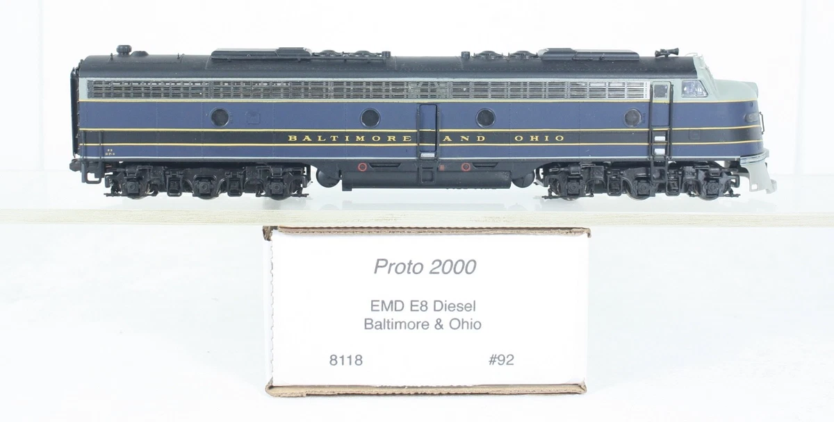 PROTO 2000 HO Diesel Locomotive Model Railroad Locomotives for
