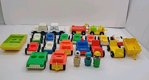 Lot Of 26 Vintage Little People Cars Race Cars Vehicles Trailers Boat Figures